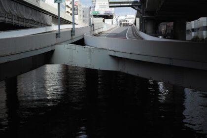 دانلود تصاویر پس زمینه قایق تک رنگ انعکاس آب وسیله نقلیه Quattro Dock Yacht Tokyo watercraft nihonbashi sigma dp foveon dp dpquattro dpq قایق تفریحی لوکس