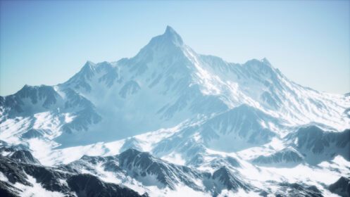 دانلود عکس کوه های مرتفع زیر برف در زمستان