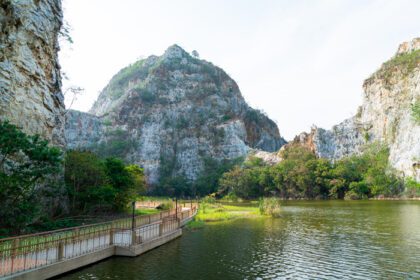 دانلود عکس پارک سنگی khao gnu در تایلند