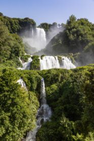 دانلود عکس آبشار مرمور در منطقه آمبریا ایتالیا آبشار شگفت انگیز