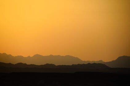 دانلود عکس کوه در صحرا در مصر