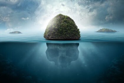 دانلود والپیپرهای دیجیتال هنر دستکاری عکس جزیره جمجمه ابرهای دریایی زیر آب