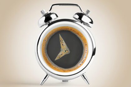 دانلود والپیپرهای تصویری نقاشی ساعت ساعت زنگ دار فوم قهوه