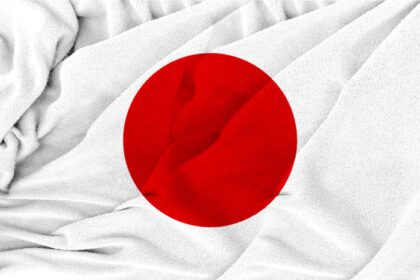 دانلود عکس بافت مواج پارچه پرچم ملی ژاپن