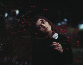 دانلود والپیپر گل آبی نور قرمز الهام سیاه گل رنگ دختر زیبا کانن باغ مدل mm چشم منظره توری طبیعی تحریریه نایک پایین پویسون ای دی