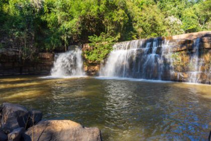 دانلود عکس آبشارها در پارک ملی شمال تایلند لامفون