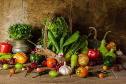 دانلود والپیپر مواد غذایی سبزیجات طبیعت بی جان گوجه فرنگی سالاد پاپریکا