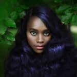 دانلود عکس پول و جواهرات در گاوصندوق روباز روی میز